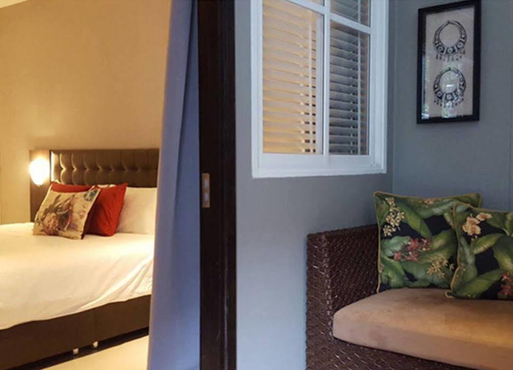 Hotel Check In Saladaeng (Adults Only) Bangkok Exterior foto