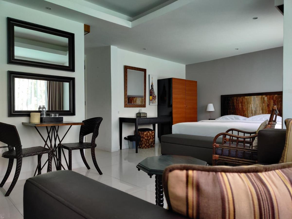 Hotel Check In Saladaeng (Adults Only) Bangkok Exterior foto